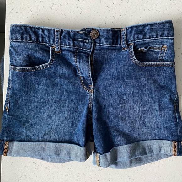 🥏GAP Kids Shorts 🥏 - Picture 1 of 3